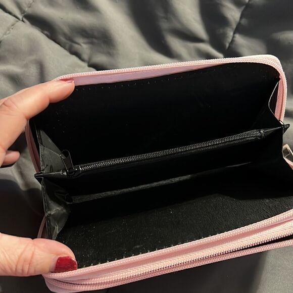 Wristlet   - Picture 4 of 5